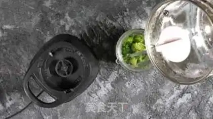 Make The broccoli mud step 4