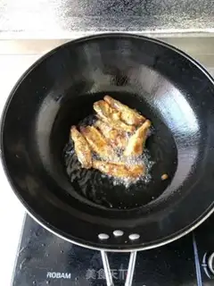 Make Dried yellow fish step 3