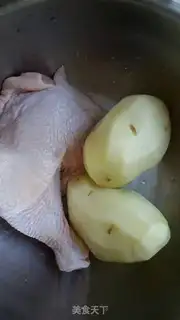 Make Chicken-legged potatoes step 1