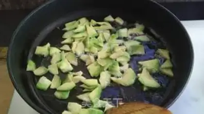 Make Buttered eggs step 4