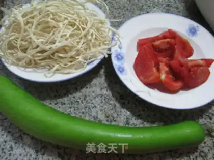 Make Tomatoes and noodles step 0