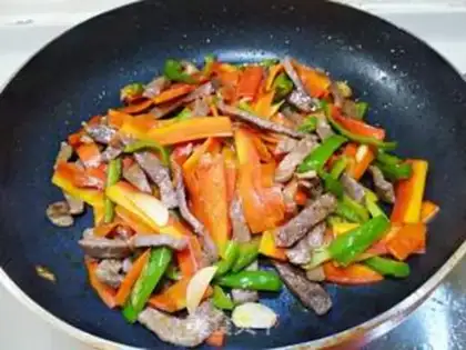 Make Pepper carrots for steak step 12