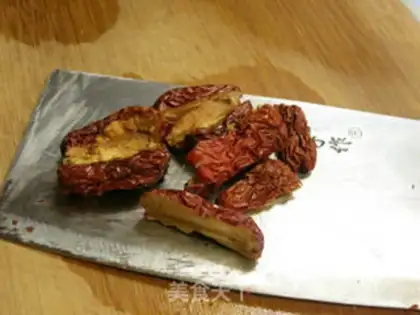 Make Red-tree tea step 1