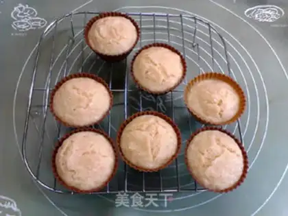 Make The yeast corn evaporation cake step 12