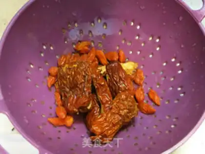 Make Red-tree tea step 2