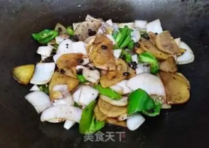 Make Spam onion chips step 9