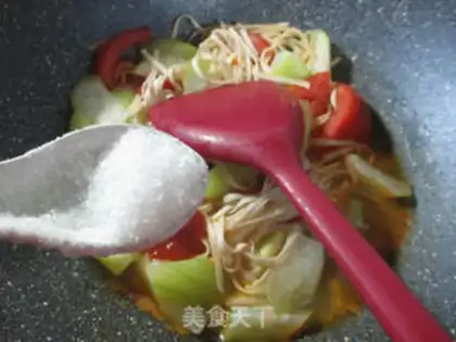 Make Tomatoes and noodles step 7