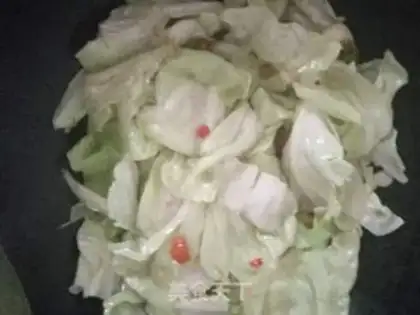 Make Spicy cabbage step 3