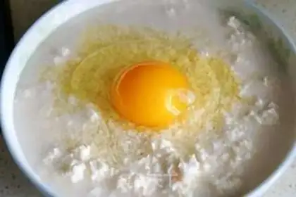 Make Sweet corn ham eggs step 2