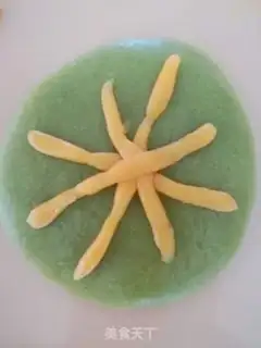 Make Ice striped melon step 5