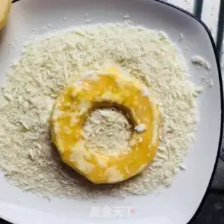 Make Apple donuts step 3