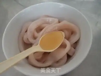 Make Fried squid rings step 1