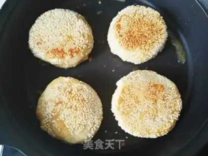 Make Souffle sesame pancakes step 24