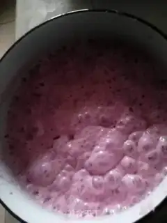Make A petal cake step 2
