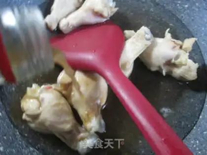 Make Frozen mushrooms and chicken wings step 1
