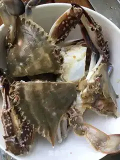 Make Ginger onions for sea crabs step 1