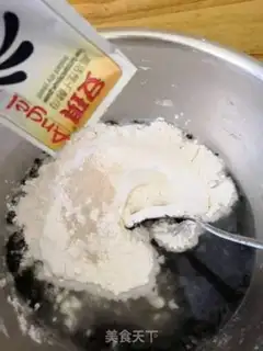 Make Cans of sand step 2