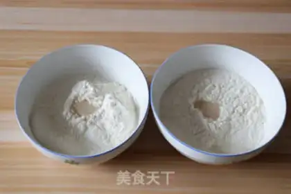 Make Double-coloured buns step 4