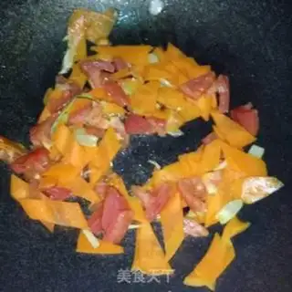 Make Tomato and shrimp step 4