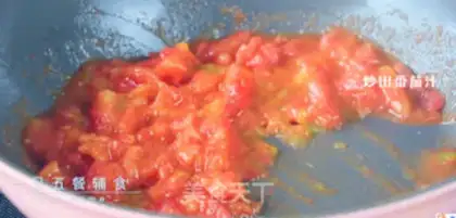 Make Tomato lobster soup step 4