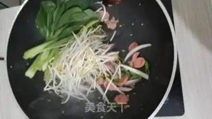 Make Fried noodles step 4