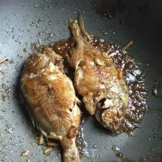 Make Red burning seafish step 8