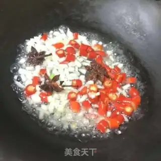 Make A beer with chicken claws step 2