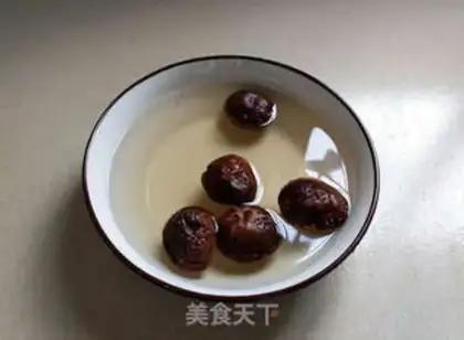 Make Tombos and omelet step 1