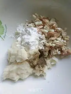 Make Peanut Lotus Mallion step 0