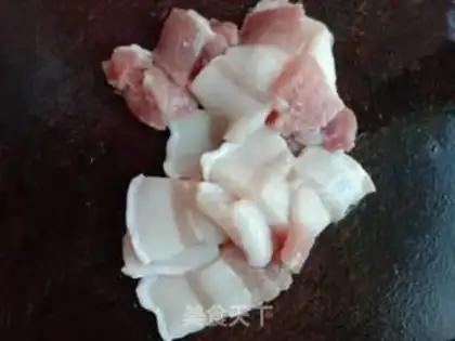 Make Five flowers and a handmeat step 1