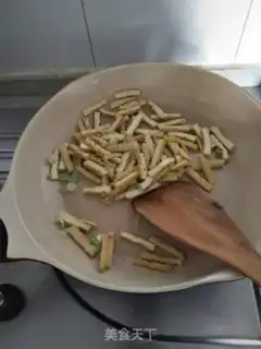 Make Tofu-dried cucumber step 4