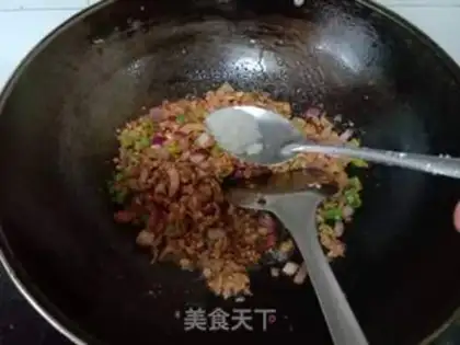 Make Pepper onion fried meat step 7