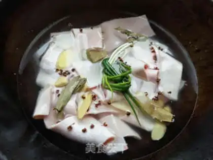 Make Pork skin step 0