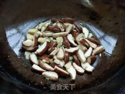 Make Scrambled mushrooms step 6