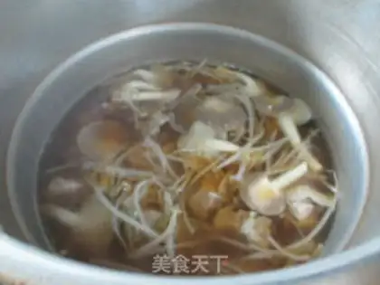 Make Soo-jeong mushroom green bean sprouts step 8