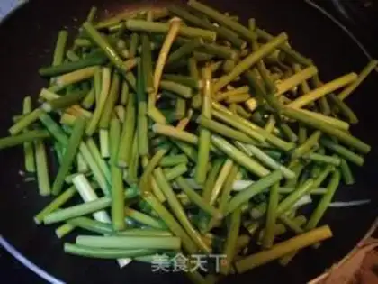 Make Garlic fried meat step 5