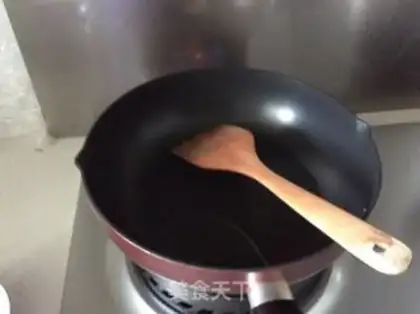 Make The spicy ones help the red gills step 0
