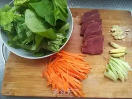 Make Cracker beef noodles step 0