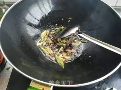 Make Cracker beef noodles step 3