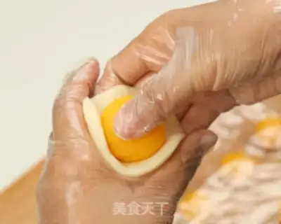 Make Ice mooncake step 19