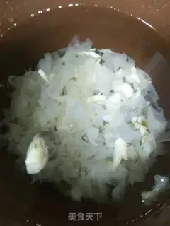 Make "Red-tree silver spoon." step 2