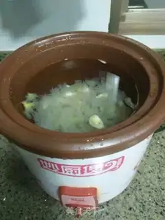 Make "Red-tree silver spoon." step 3