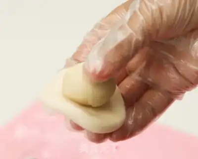Make Sioux moon cake step 10