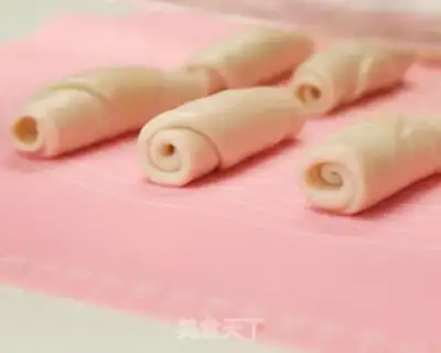 Make Sioux moon cake step 13