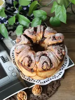 Make Red sugar cinnamon pecan hand tore bread step 18