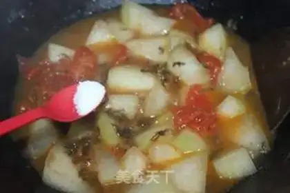 Make Tomato cucumber soup step 6