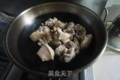 Make Spicy pig hands step 6