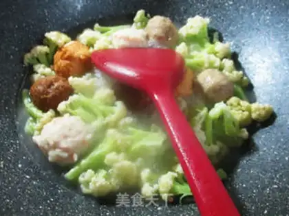 Make Mariko cooks flowers step 2