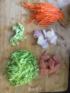 Make Flying noodles step 1
