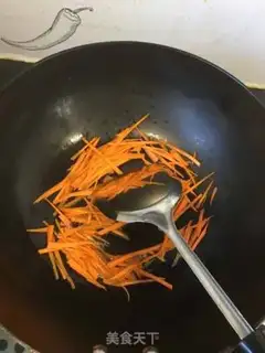 Make Flying noodles step 2